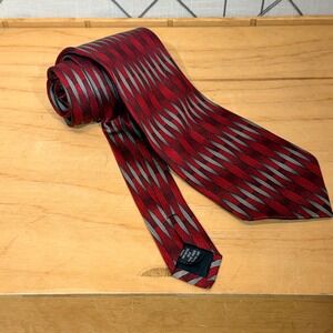Grateful Dead Mens Silk Tie Round The Clock 22nd Set Red Grey Geometric 1995